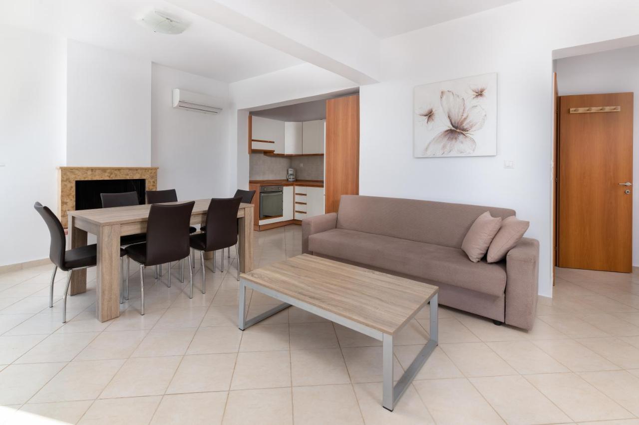 Vila Casa Marinella Gennadi Exteriér fotografie